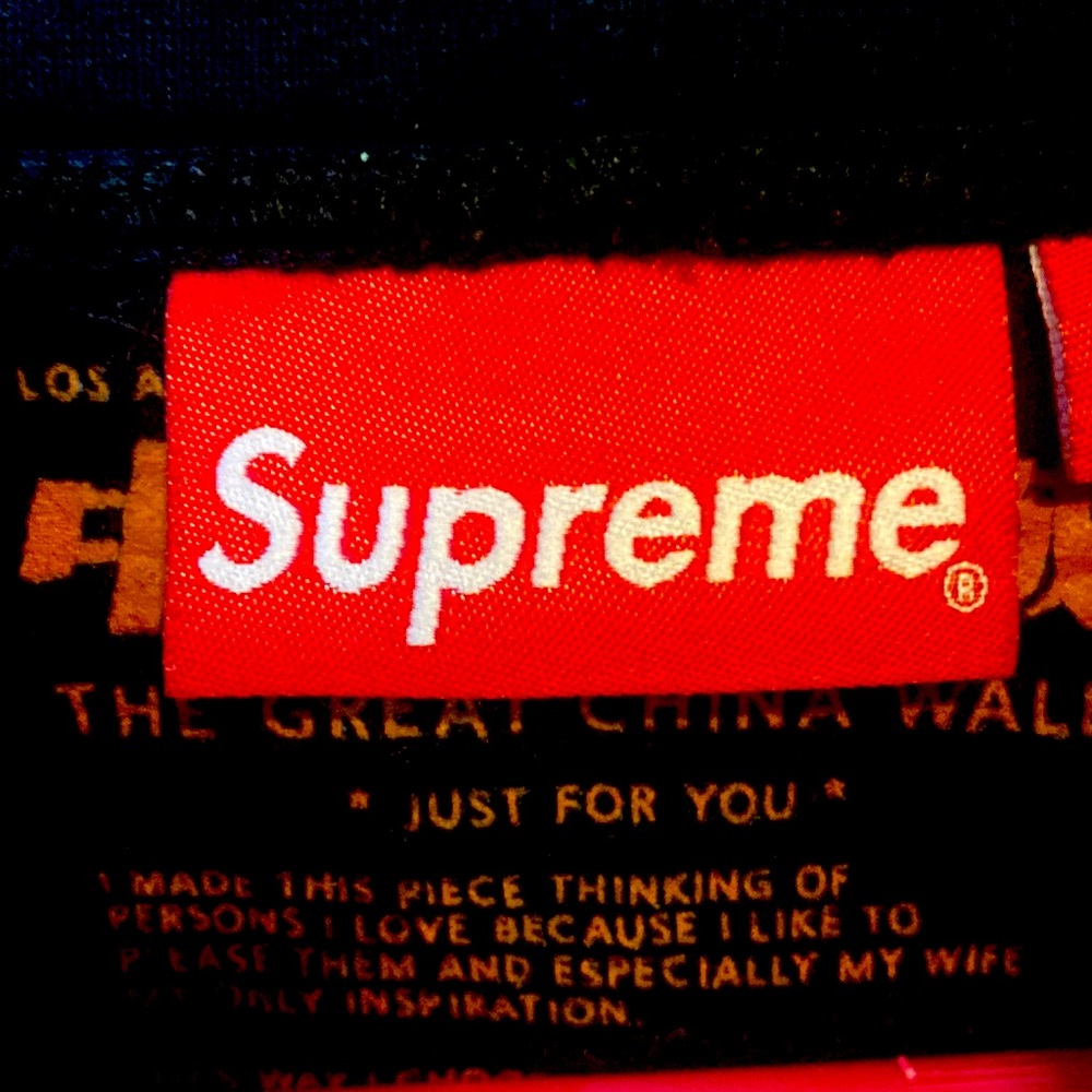 Supreme Pullover